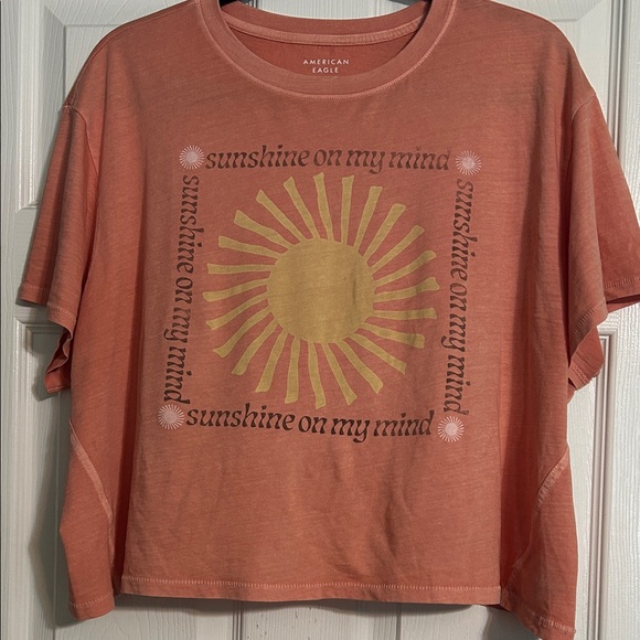 American Eagle Coral Tee - Picture 1 of 3